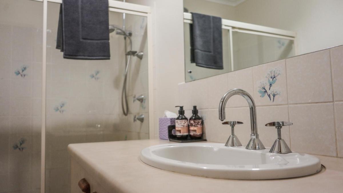 Watervale Hotel Guesthouse Luaran gambar